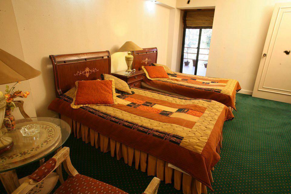 Maisonette Hotel & Apartments Lahore Exterior foto