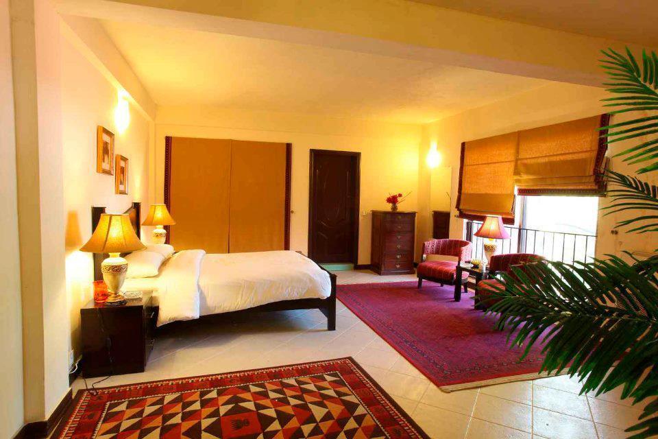 Maisonette Hotel & Apartments Lahore Exterior foto